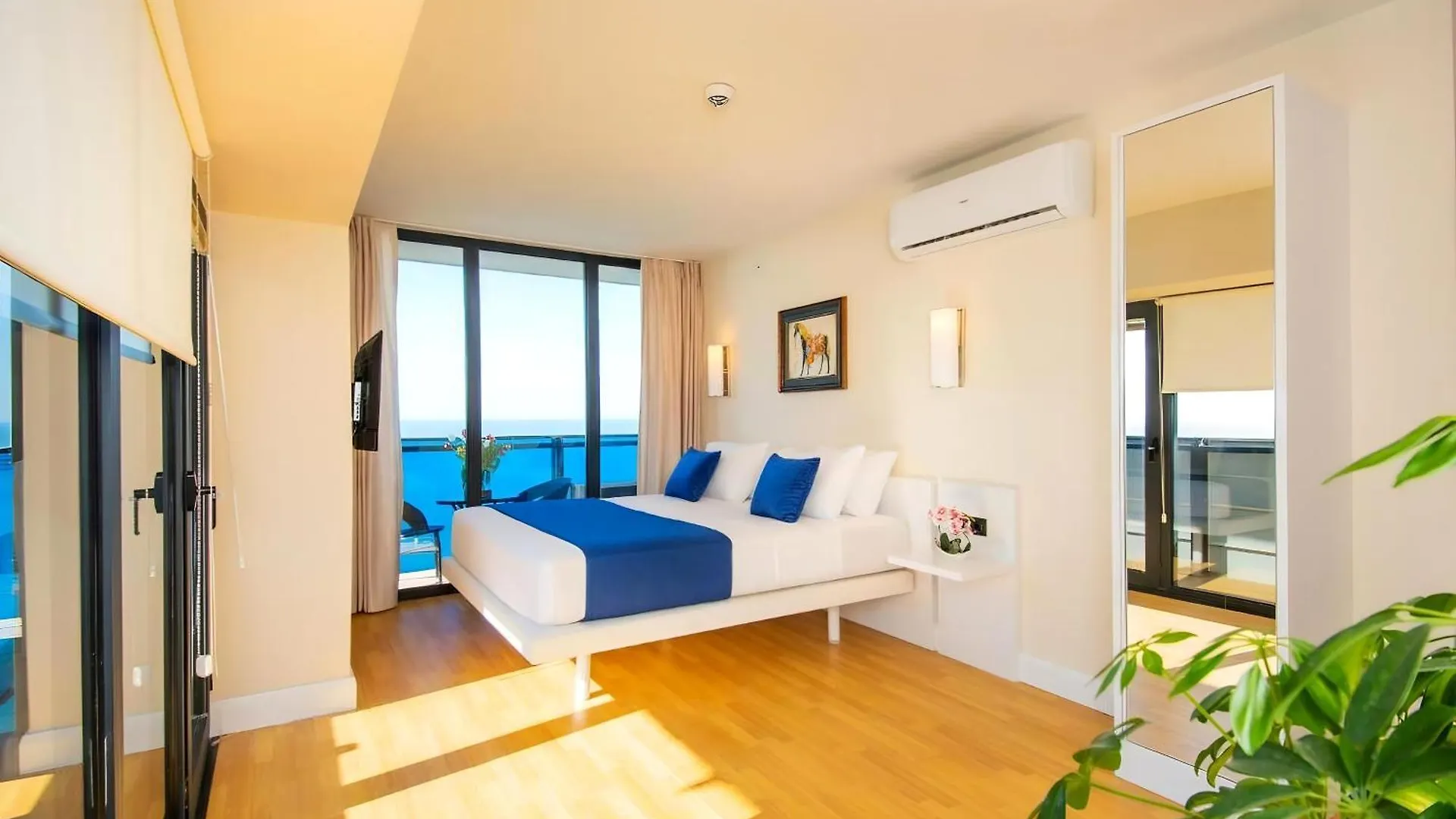 Orbi City Batumi King Vip Black Sea Apartment