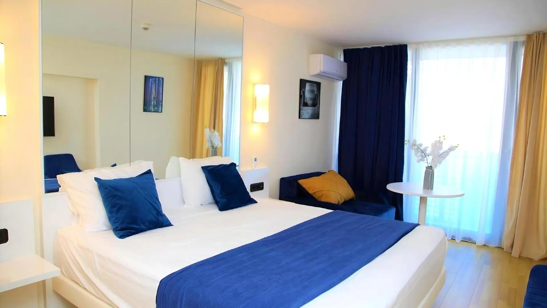 Orbi City Batumi King Vip Black Sea Apartment