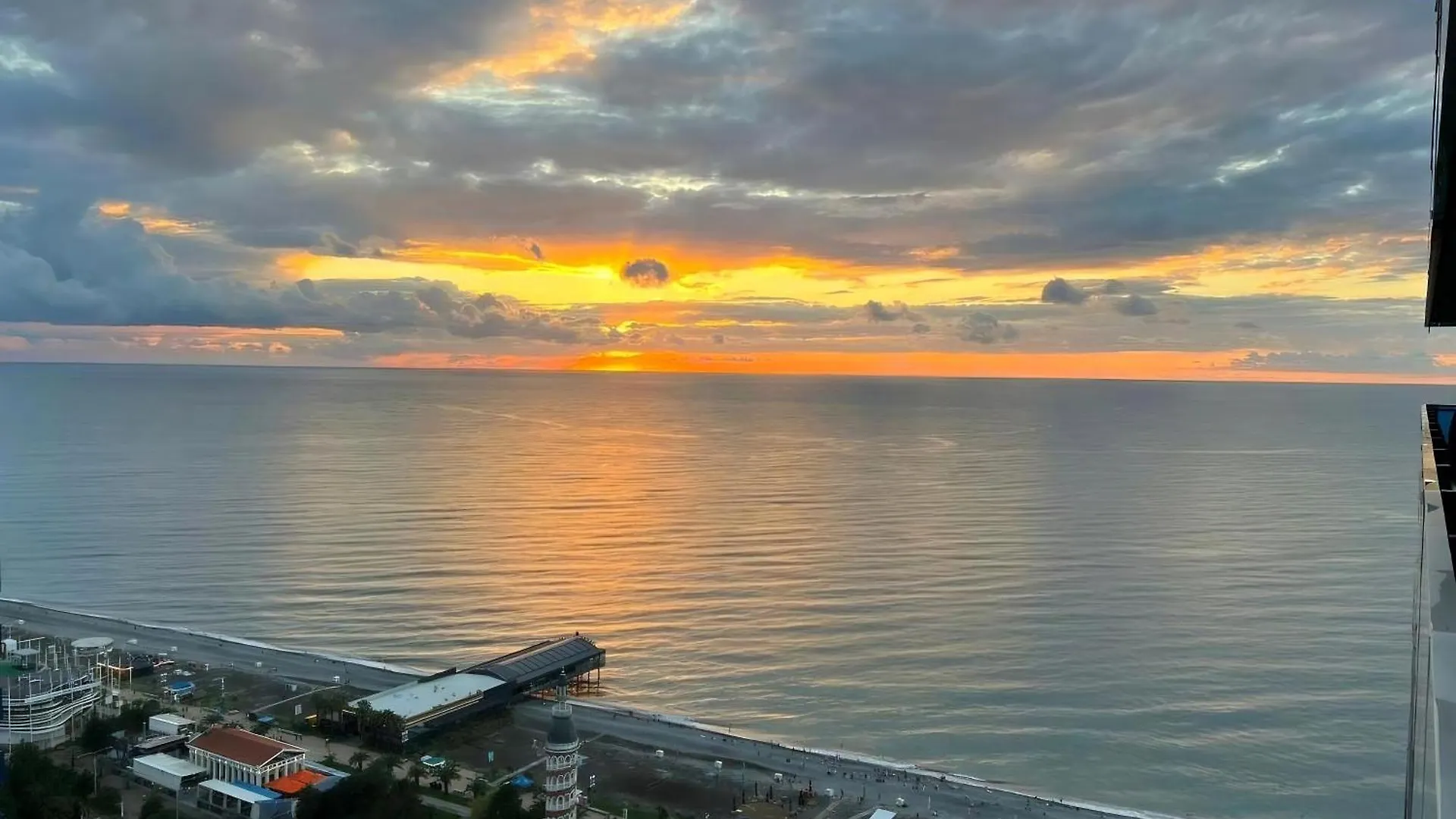 Orbi City Batumi King Vip Black Sea 0*,  Géorgie